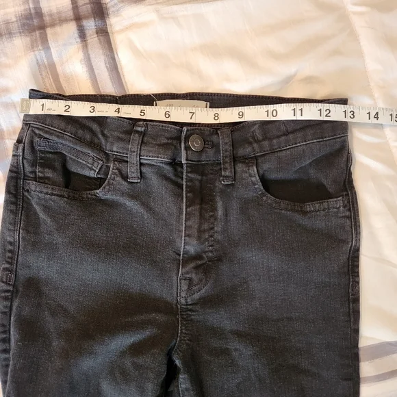 Madewell Roadtripper Black Mid-rise Skinny Jeans, ankle length size 27 - Picture 8 of 13